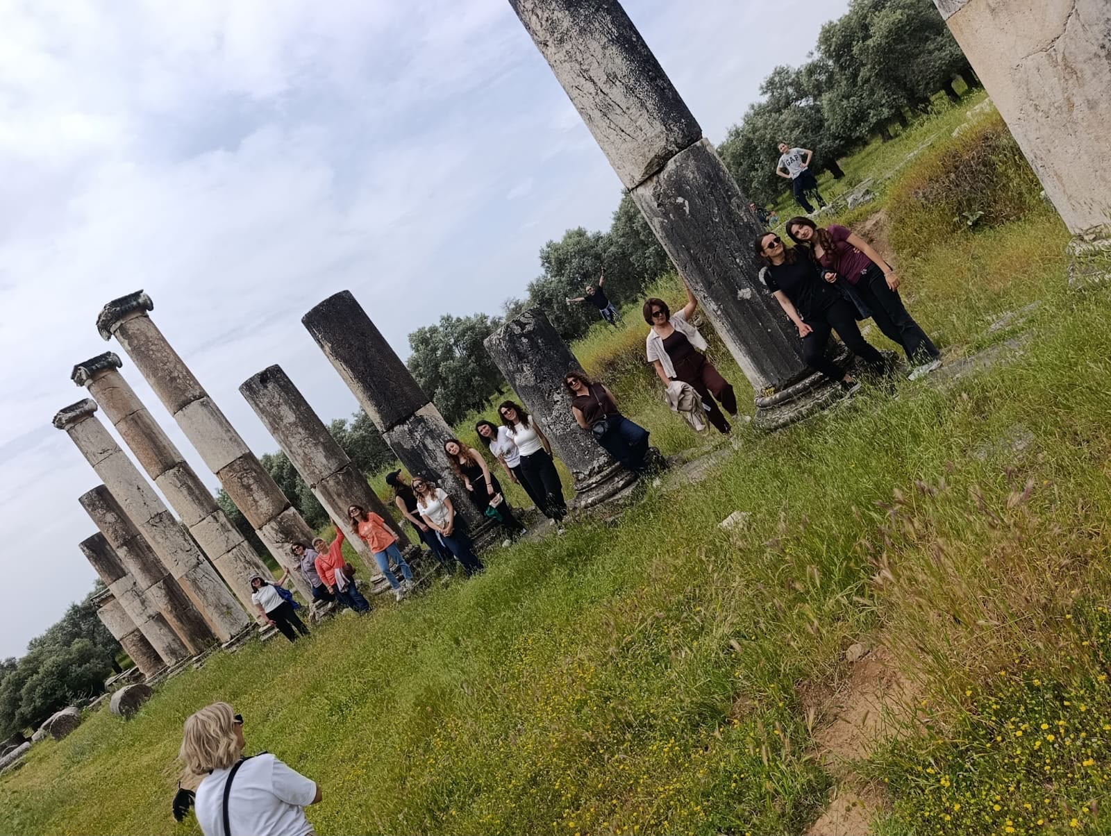 Guests photographing the colonnade